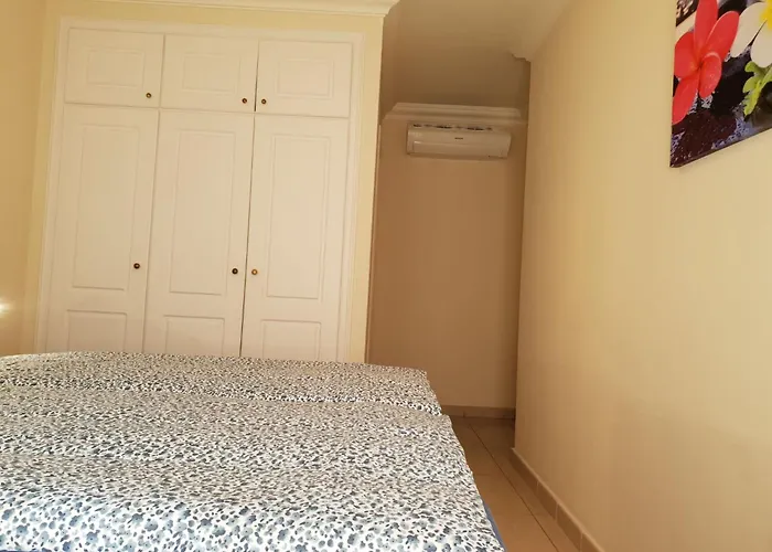 شقة Terrazas Del Duque By Interhome *